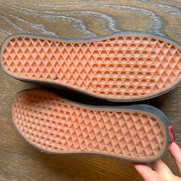 Vans Classic Black Slip On *NEW* - Picture 5 of 8